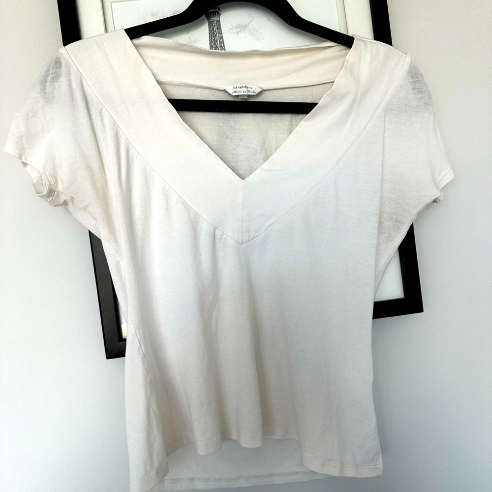 MaxMara white V neck